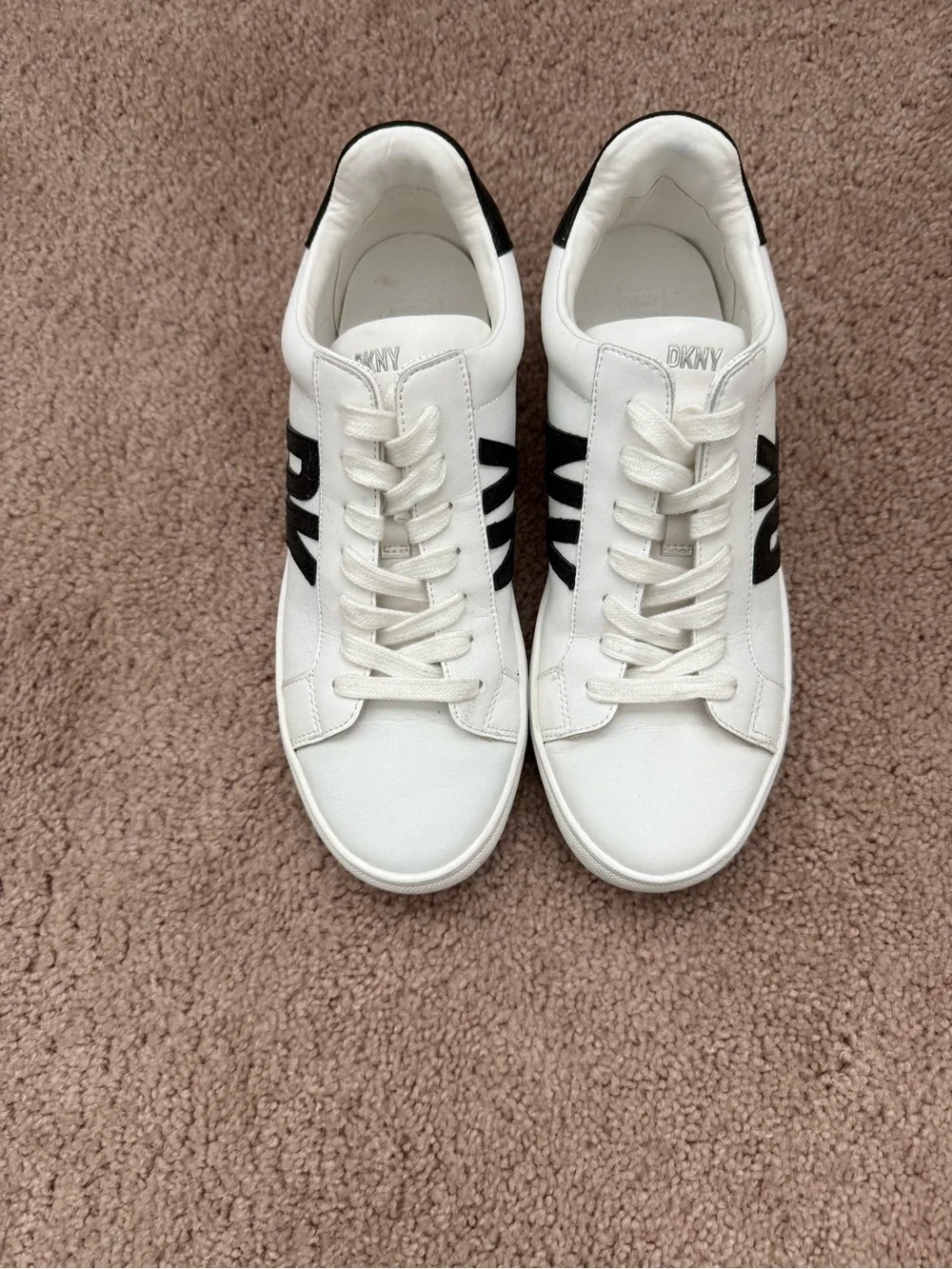 DKNY White Sneakers with Black Logo Accent